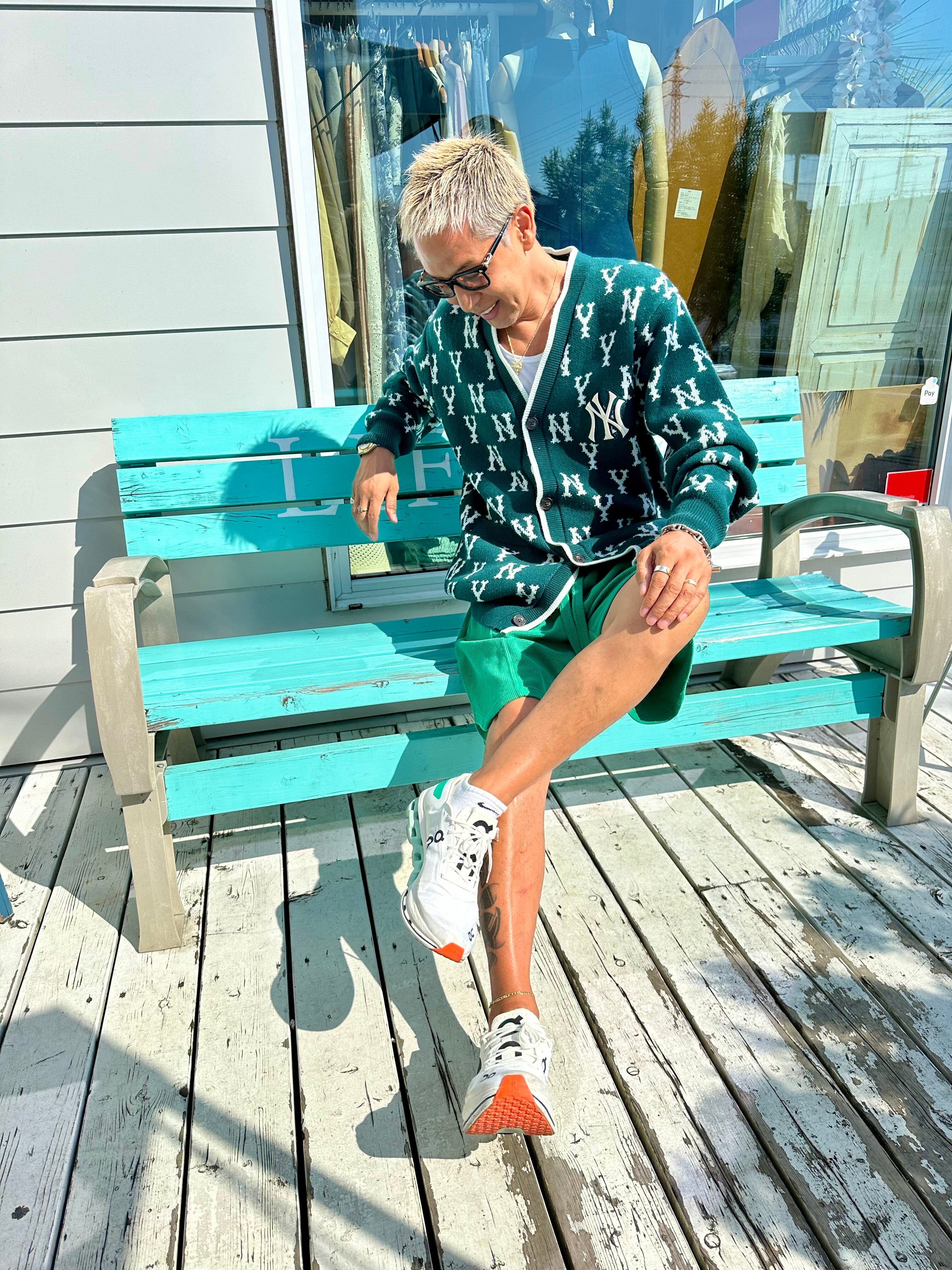 MLB ユニセックス総柄カーディガン¥32,000+tax(¥35200)