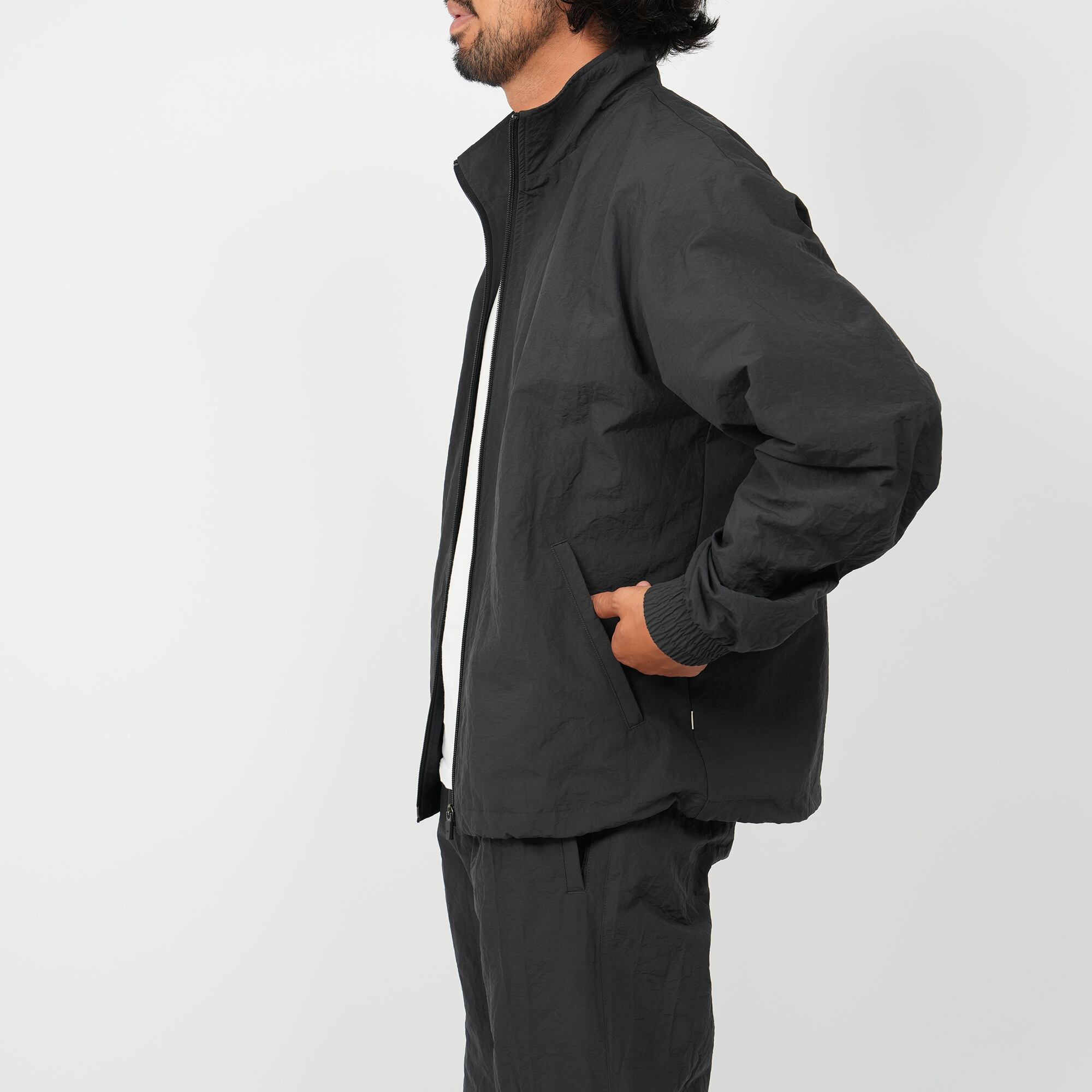 袖丈67cmRecycledNylonWater-repellentZip-upJacket