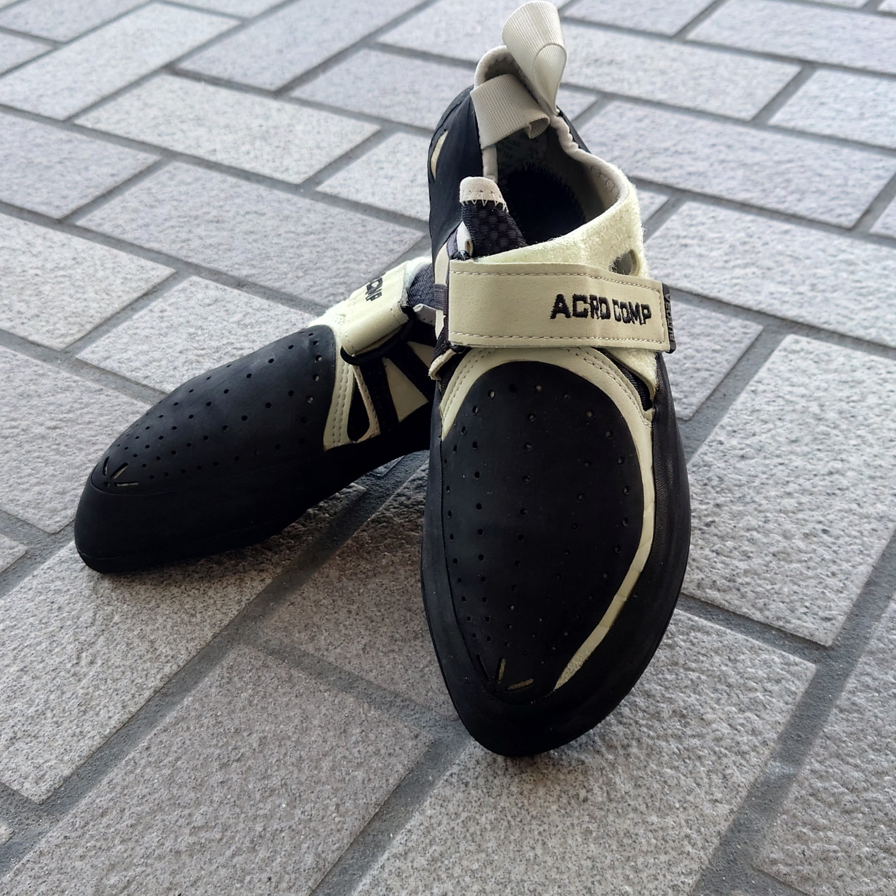 LA SPORTIVA スポルティバMANDALAマンダラ【クライミングシューズ