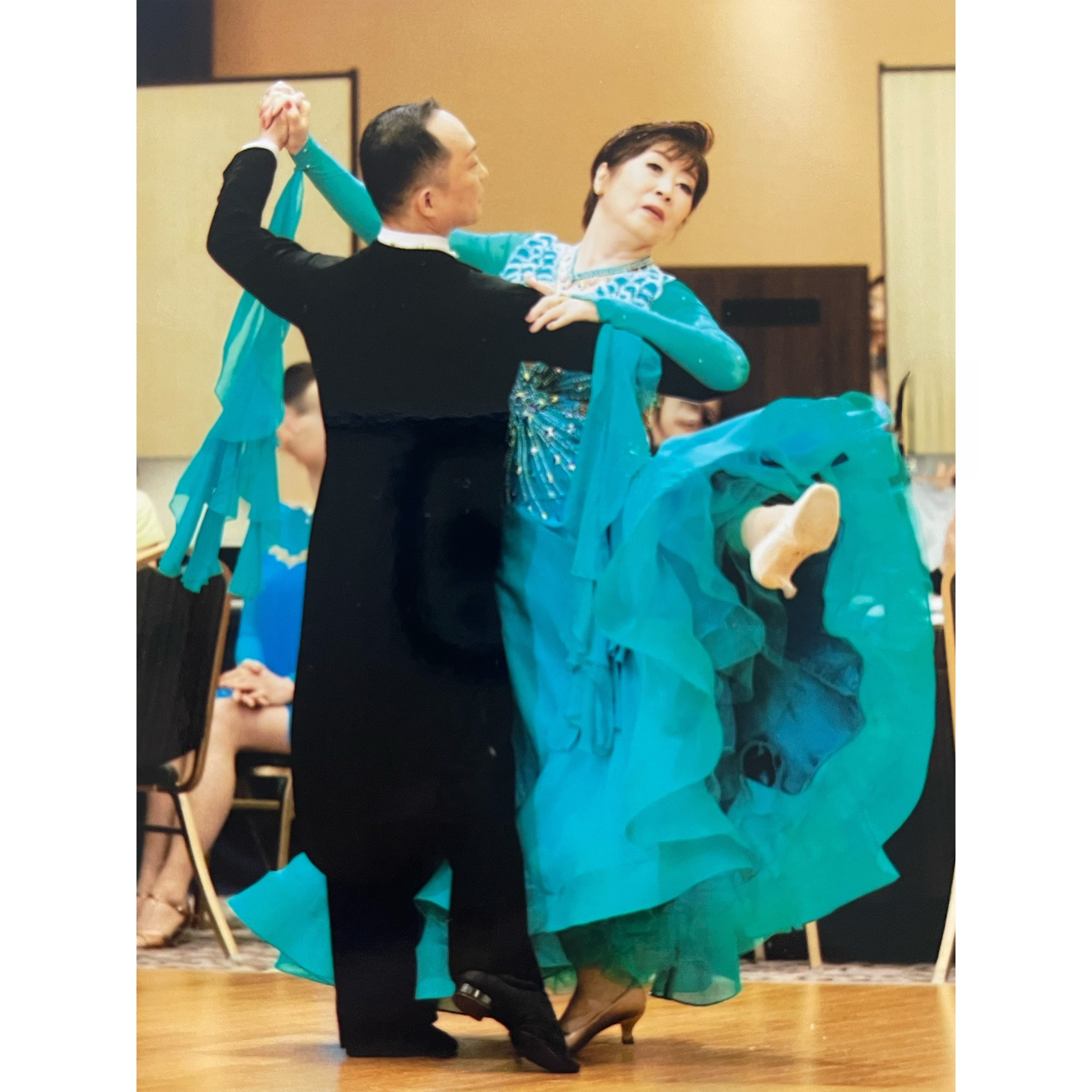 お客様からのご感想】【お知らせ】 | 社交ダンスドレスショップ KOBE BD