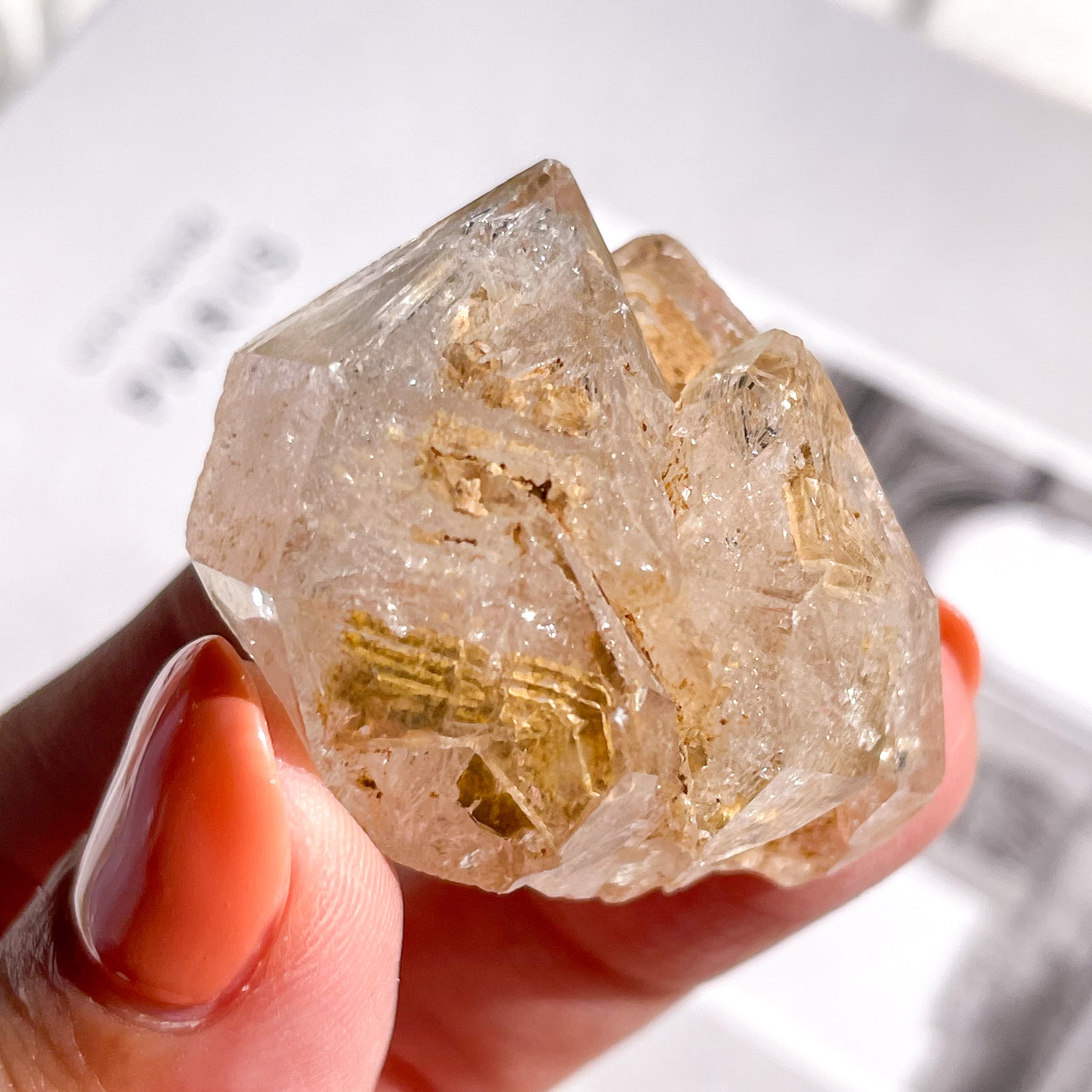 Skeletal Quartz 1 ✧ スケルタルクォーツ (骸晶水晶) | FLUXY