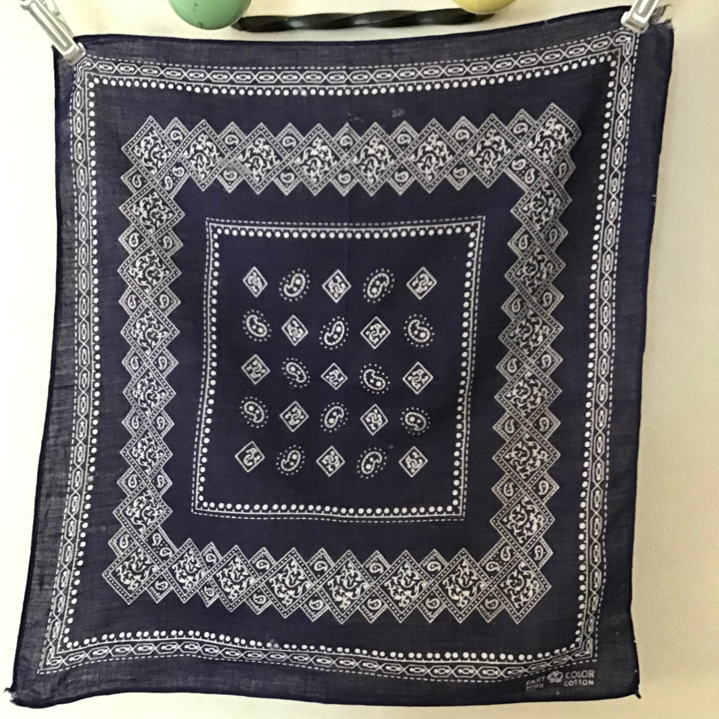 60s 70s ブラック アイアンクロス柄 vintage バンダナ USA製 | Pay ID