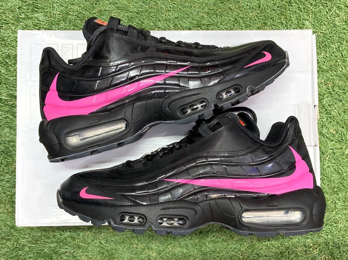 NIKE BY YOU HERON PRESTON AIR 95 BLACK/PINK 27㎝ 38380 BRAND BUYERS OSAKA