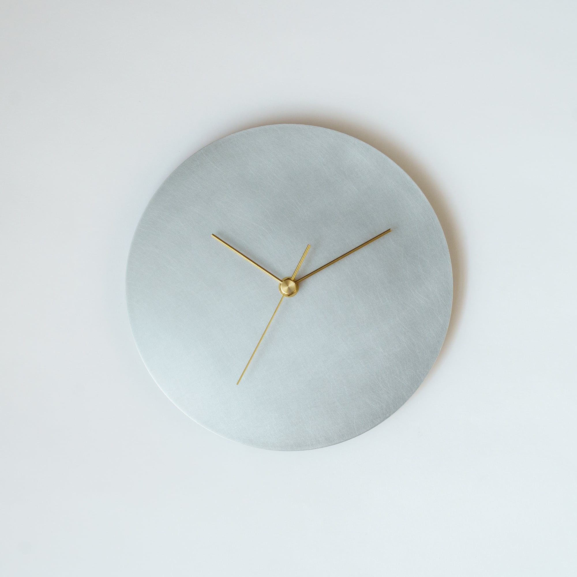 minimal wall clock 220 _ plain / aluminum 壁掛け時計 220