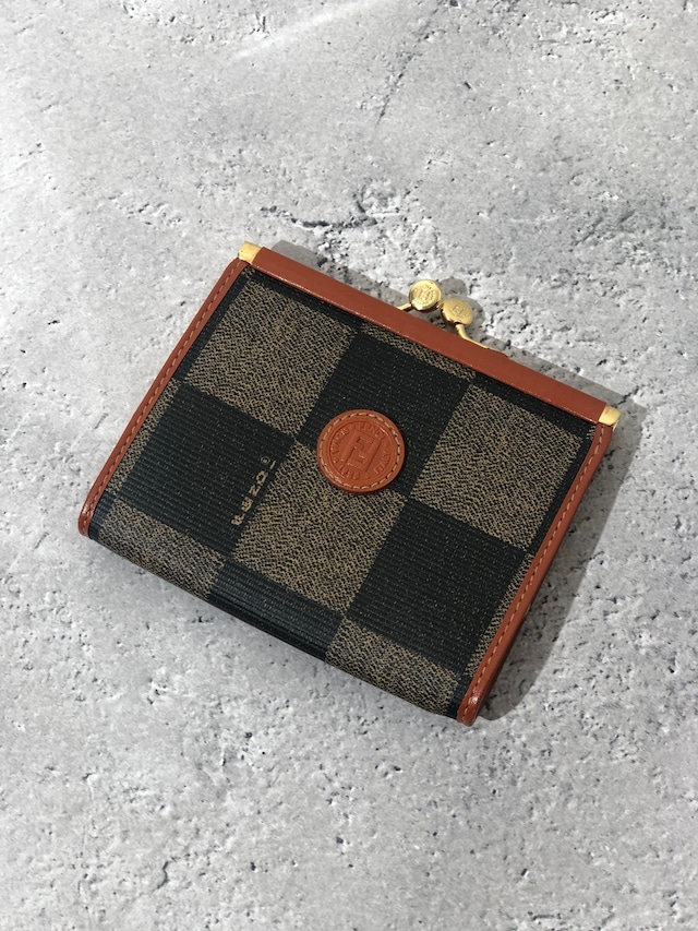 FENDI フェンディ ブロックチェック 財布 ブラウン FFロゴ PVC がま口 vintage ヴィンテージ オールド jrsgyi