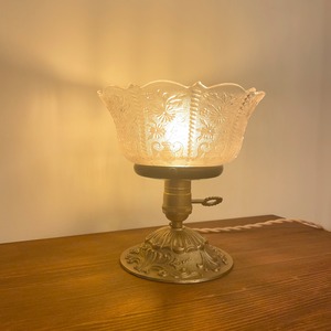 Victorian Flower Gasolier Shade Lamp