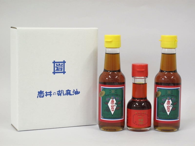 T-4 純正胡麻油金口 岩井のごま辣油 セット
