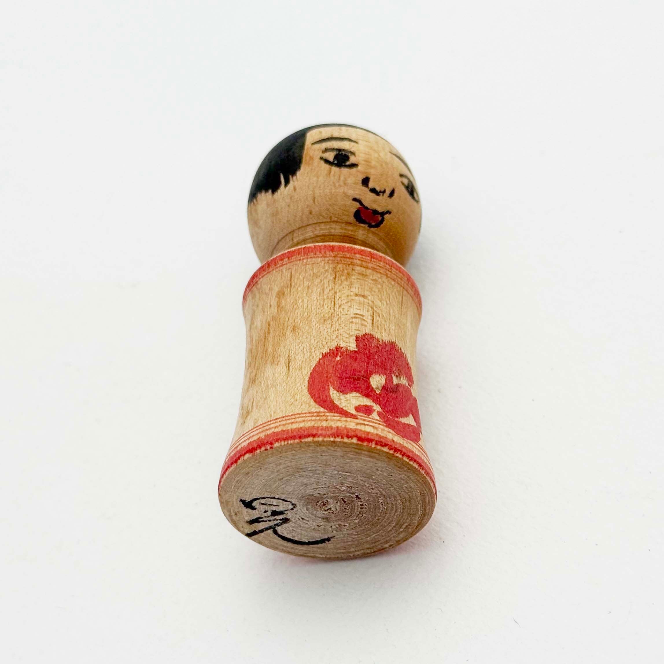今晃工人 / 小寸こけし（赤い花 6cm）