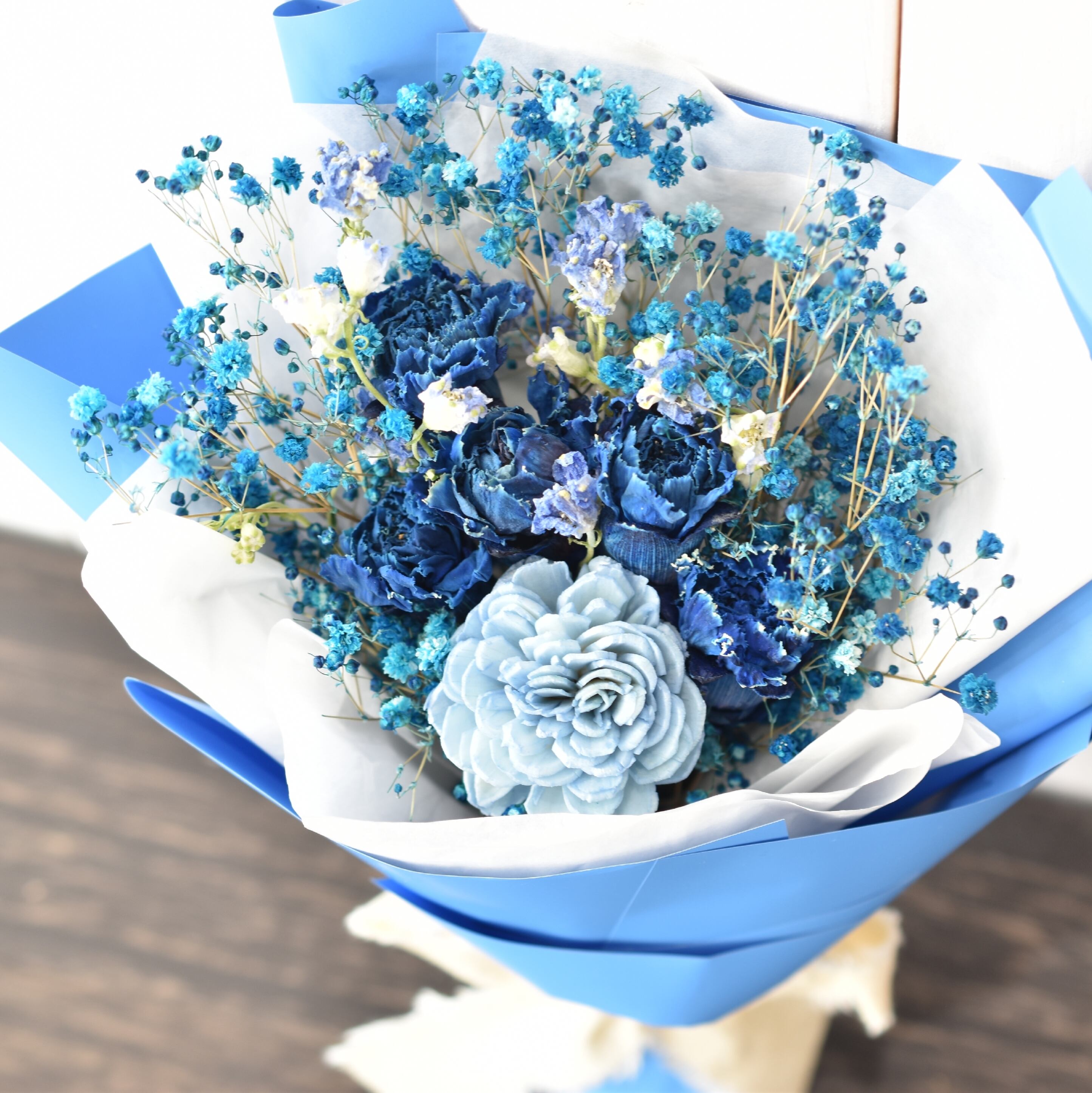 ドライフラワー　ブーケ風スワッグ  北海道ラベンダーブルー ドライフラワーブーケ風スワッグブーケ北海道ラベンダーブルー