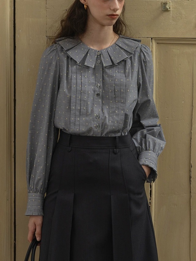 Plissé Dot Ruffle Collar Blouse F0837