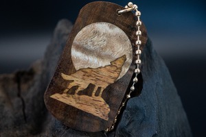 【荒野の秘宝】リングギジー ドッグタグ 象嵌 月と狼