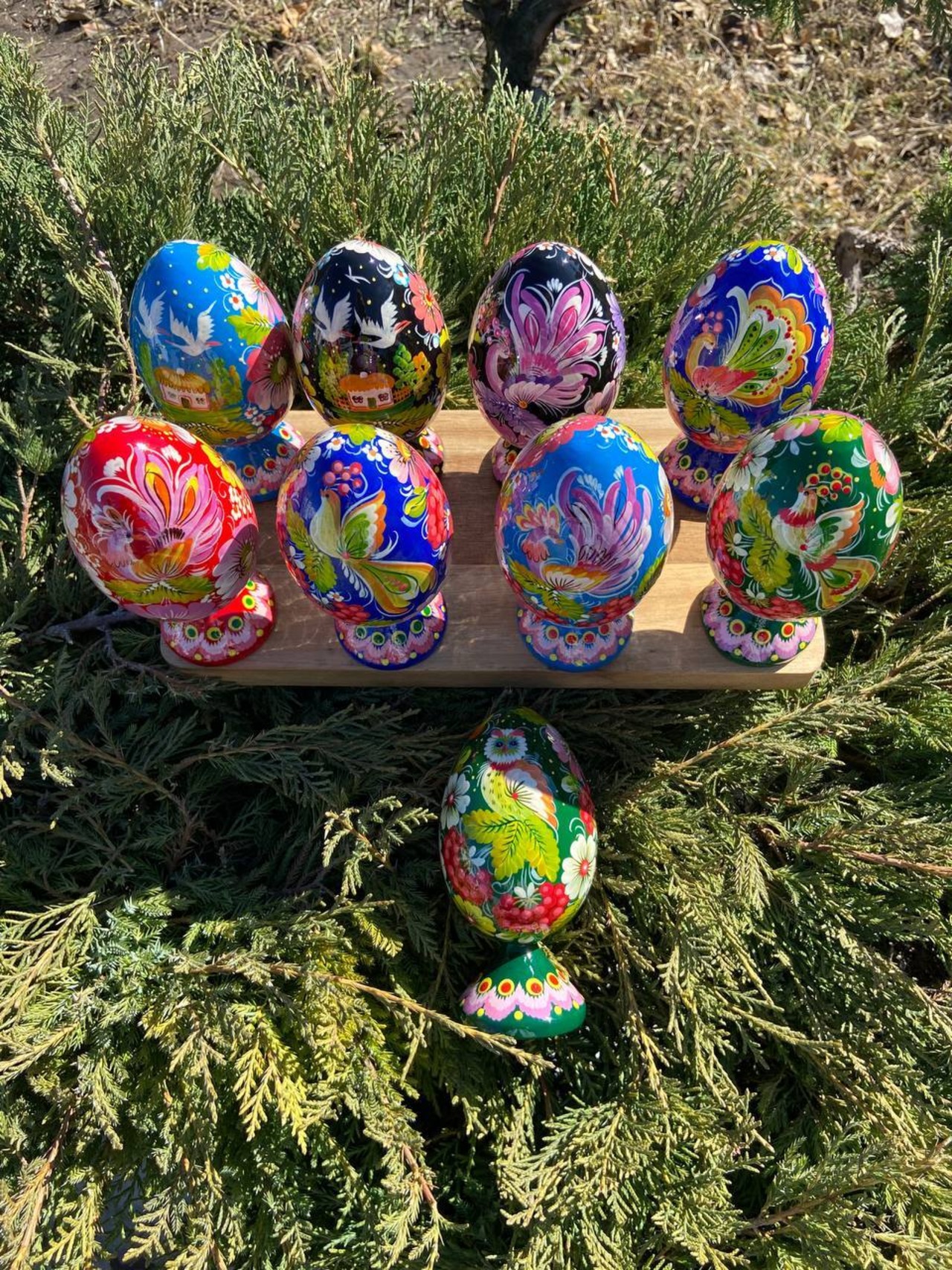 ペトリキウカ塗り　木製プィサンカ・スタンド一体型（イースター・エッグ）14cm（ホメンコ作） - 8