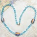 水色ガラスと楕円球の模様ガラスのビーズネックレス　コスチュームジュエリーのセール通販　9339N