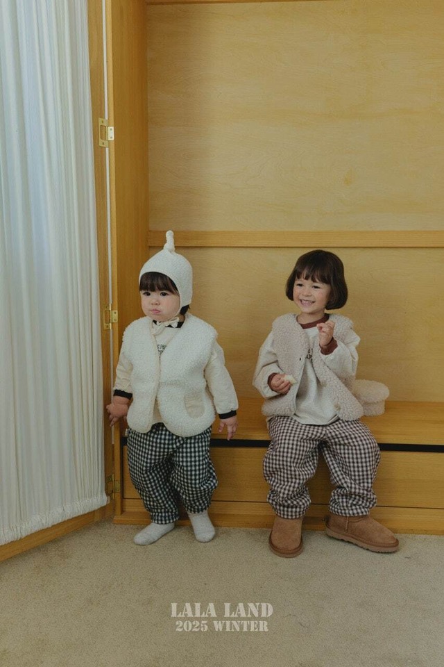 [即納18m]≪LALALAND≫Boa Fur Vest ivory (baby) 9
