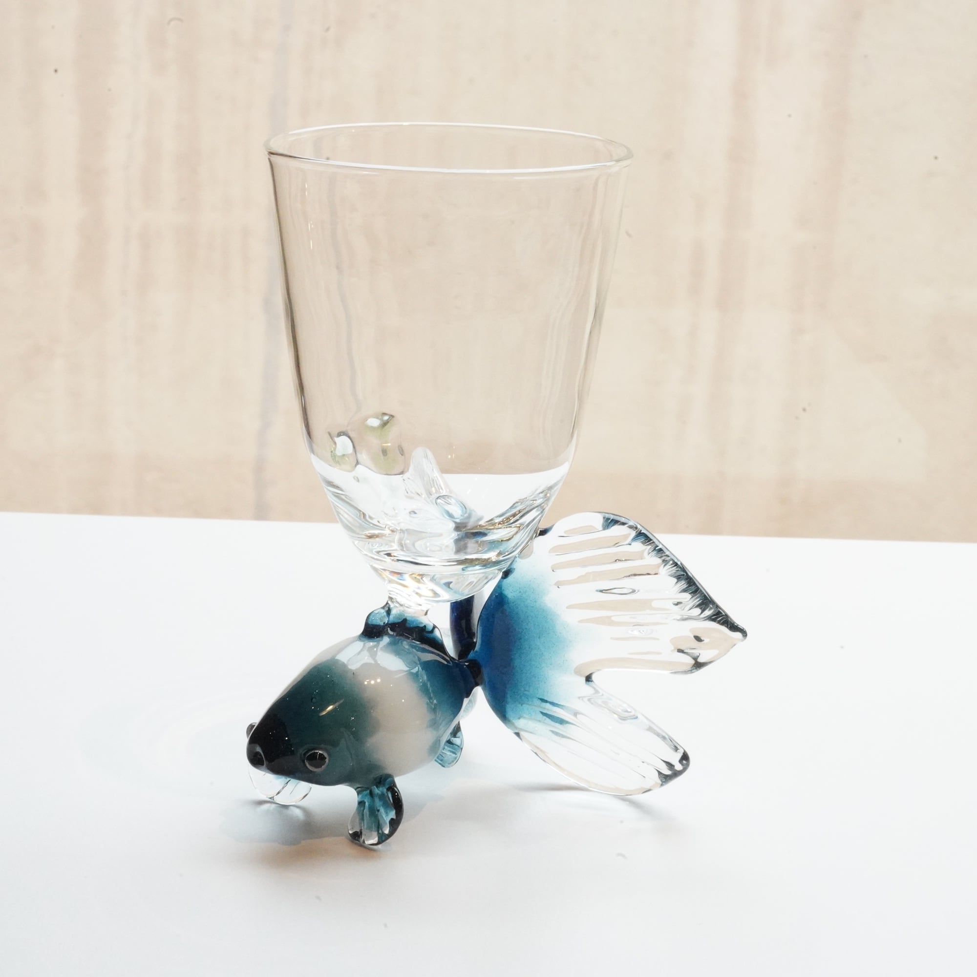 【ガラス作家・竹川久仁子氏】金魚グラス　新品未使用 竹川久仁子】耐熱ガラス 金魚ワイングラス B | ろにせら ギャラリーと
