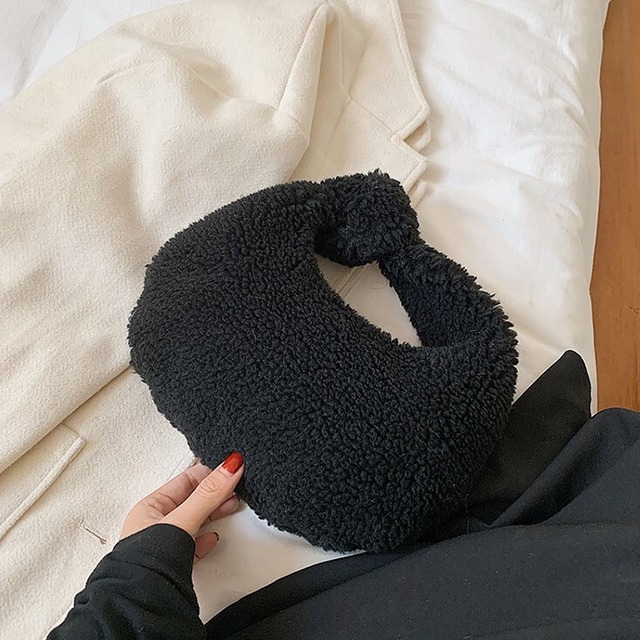 バッグ レディースバッグ ハンドバッグ ミニバッグ 3245 コンパクト ファスナー もこもこ ふわふわ ボア かわいい 大人可愛い シンプル カジュアル おしゃれ お洒落 大人可愛い 大人女子 こなれ感 ラブリー キュート ガーリー とろみ感 抜け感 無地 10代 20代 30代 40代 レディース 女性用 女の子 デート お出かけ 女子会 休日 イベント 旅行 お買い物 デイリー 普段使い お揃い モテ 秋 冬 クリスマス バレンタイン 小さめ ホワイト ブラック ブルー ブラウン イエロー 送料無料 バッグ レディースバッグ ハンドバッグ ミニバッグ 3245 コンパクト ファスナー もこもこ ふわふわ ボア かわいい 大人可愛い シンプル カジュアル おしゃれ お洒落 大人可愛い 大人女子 こなれ感 ラブリー キュート ガーリー とろみ感 抜け感 無地 10代 20代 30代 40代 レディース 女性用 女の子 デート お出かけ 女子会 休日 イベント 旅行 お買い物 デイリー 普段使い お揃い モテ 秋 冬 クリスマス バレンタイン 小さめ ホワイト ブラック ブルー ブラウン イエロー 送料無料