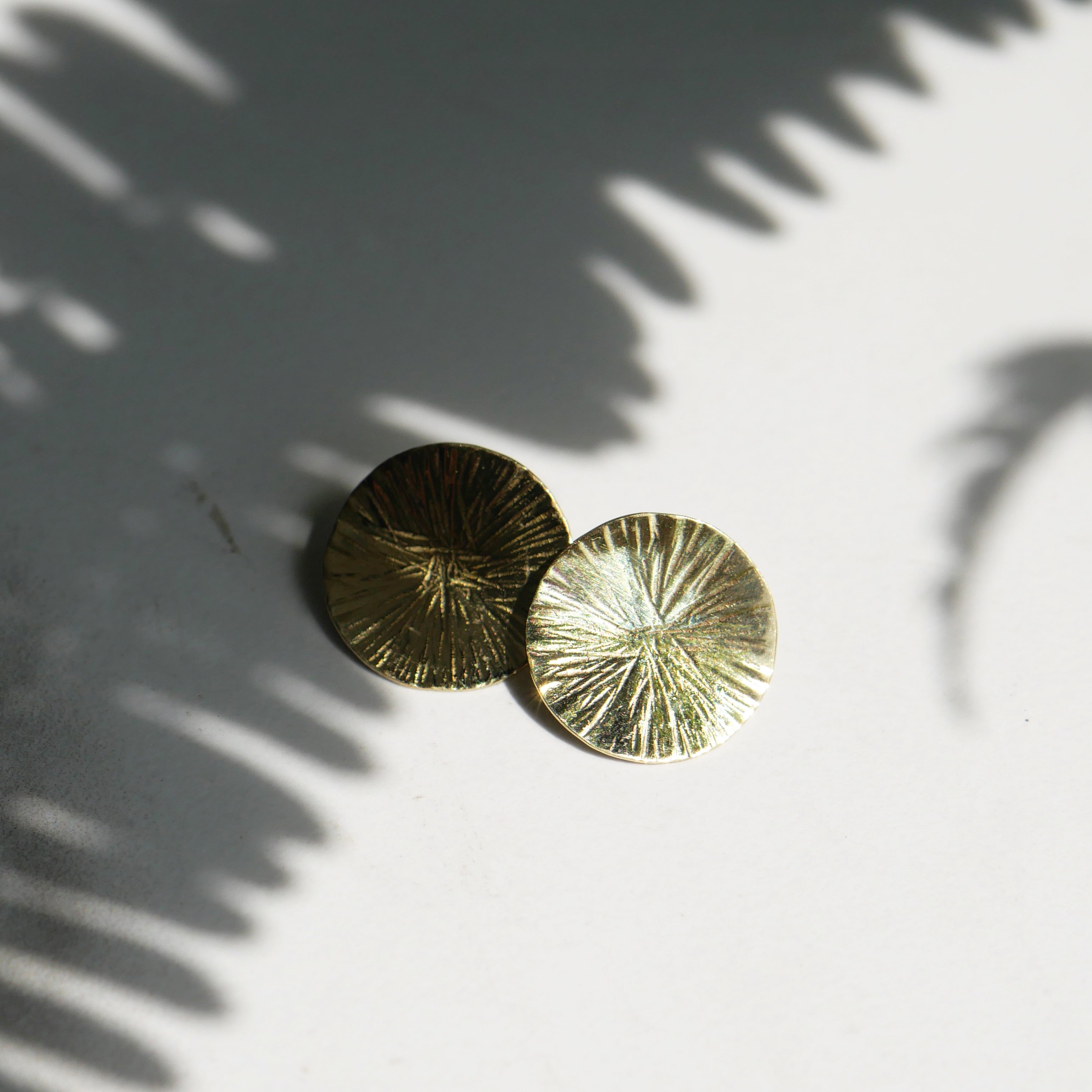 Little Lotas | リトルロータススタッド | ピアス | &kow leather