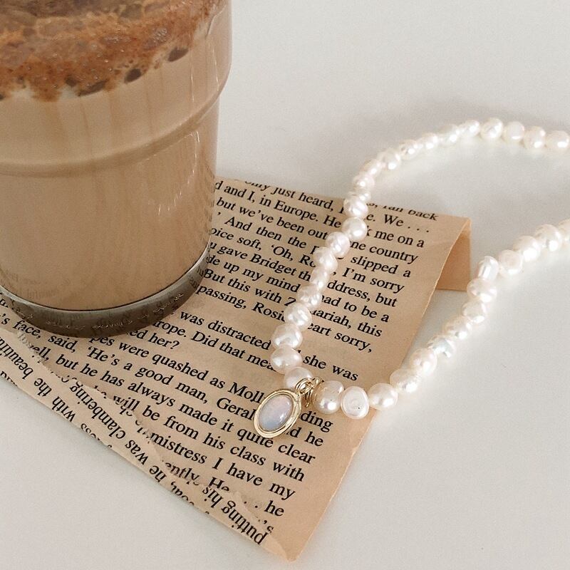 バロック風淡水パールネックレス