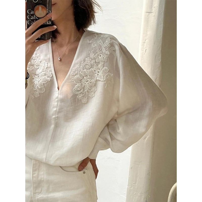 v neck flower embroidery blouse 102657