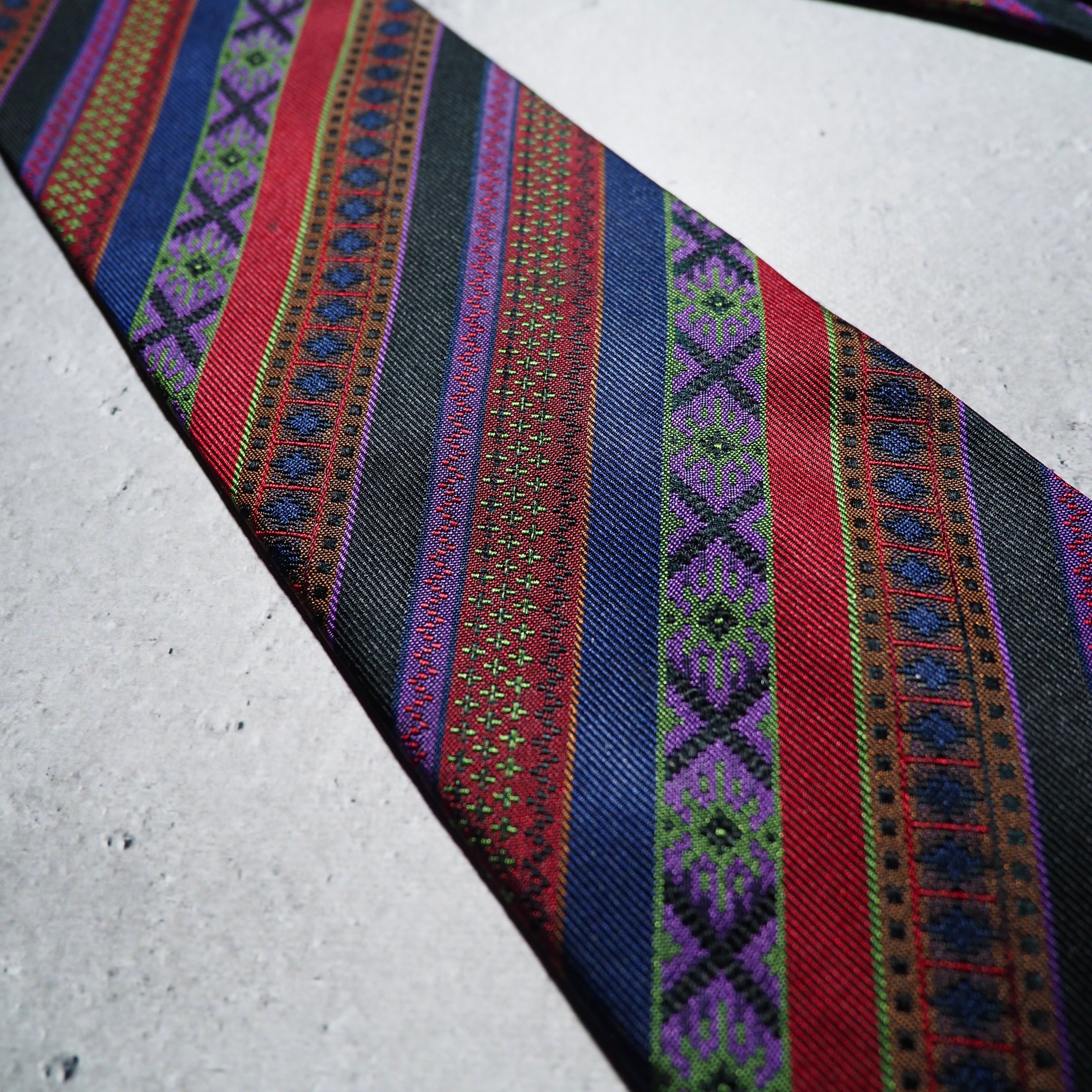 1990s ” KENZO ” Beautiful Bewitching pattern Design vintage silk Tie