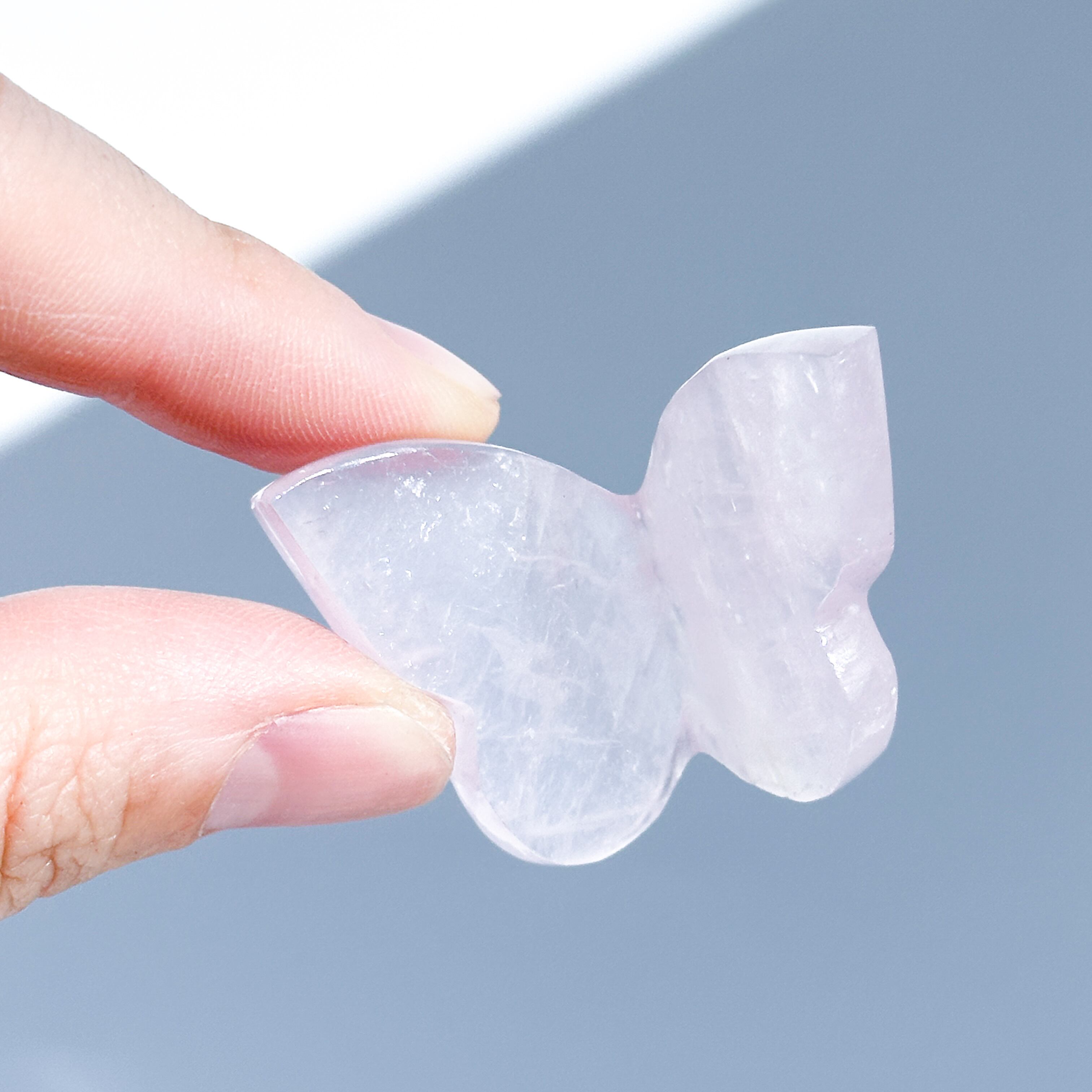 ローズクォーツ 3D蝶 01◇ Rose Quartz Butterfly ◇天然石・鉱物