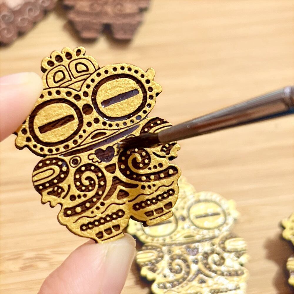 ⭐️NEW⭐️【ブローチ or ヘアピン】金の土偶 〜未知の宇宙人〜 | Yuu