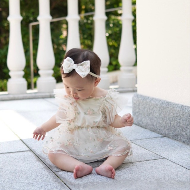 即納outlet品  flower tulle rompers  beige70サイズ