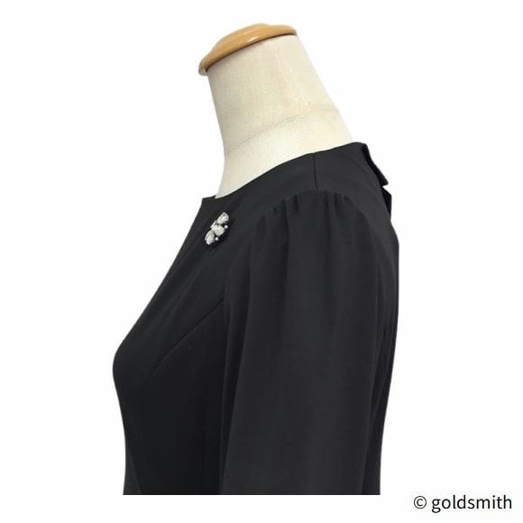30%OFFセール】スーパービューティー ワンピース モノトーン 花柄