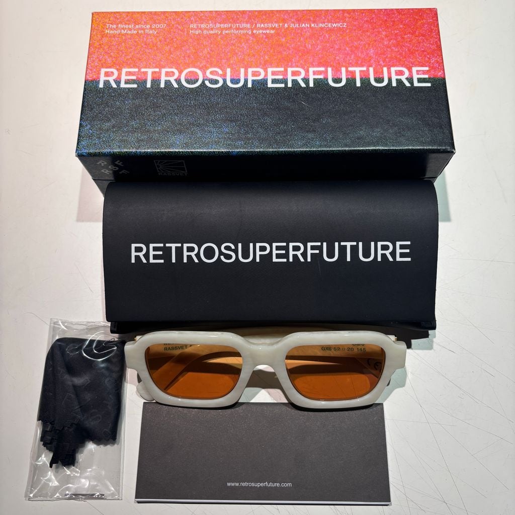 Retrosuperfuture レトロスーパーフューチャー CARO RASSVET BY JULIAN