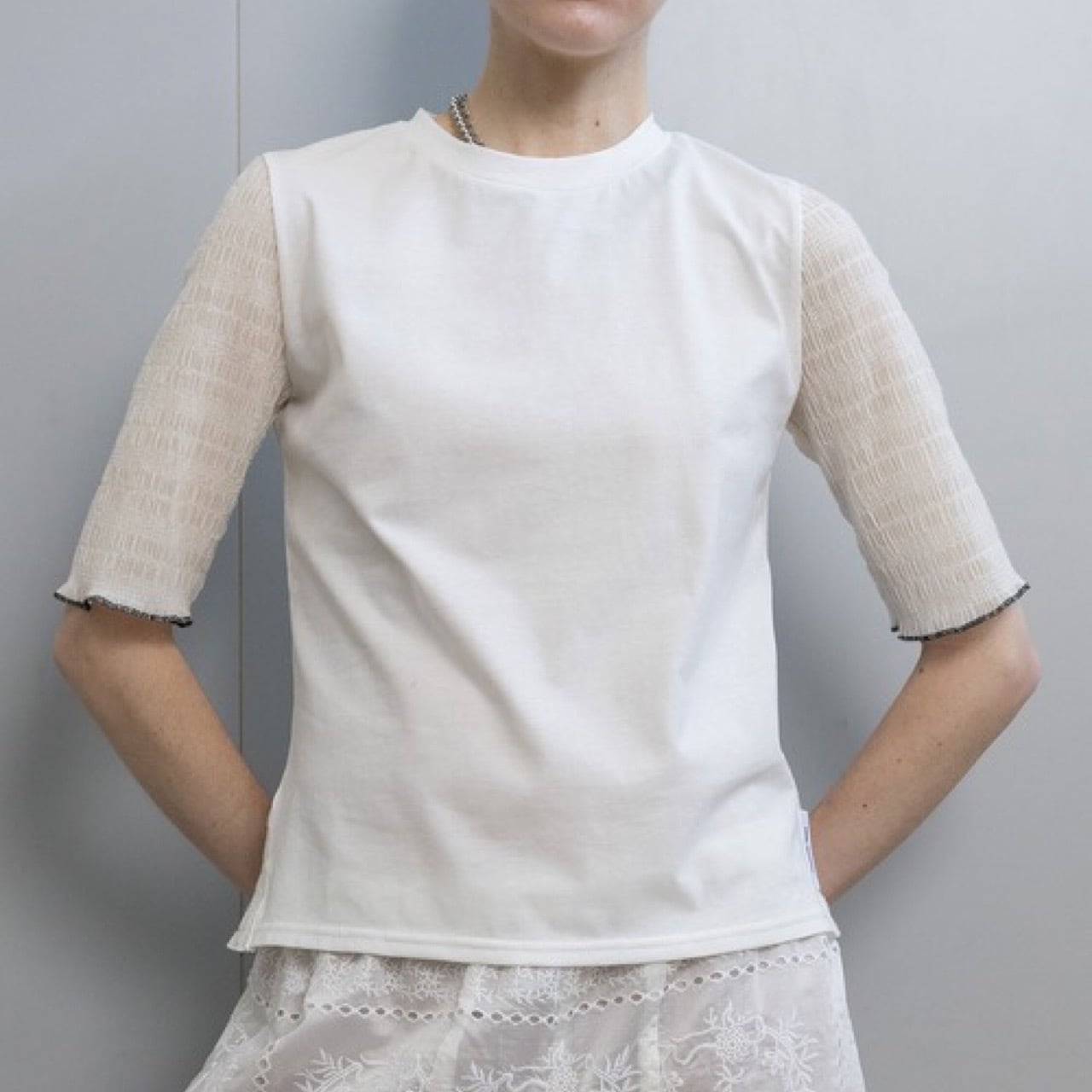 【新品・未使用】MARECHALTERRE 部分シアートップス MARECHALTERRE】PARTIAL SHEER INNERWEAR(シアーインナートップス