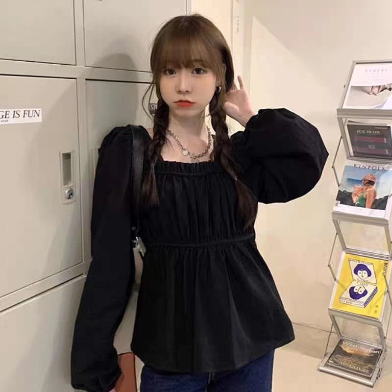 スクエアネックフレアブラウス