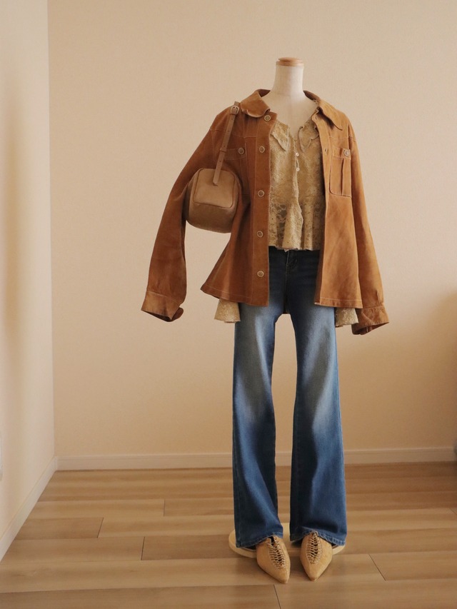 ●Genuine suede leather stitch detail shirt jacket