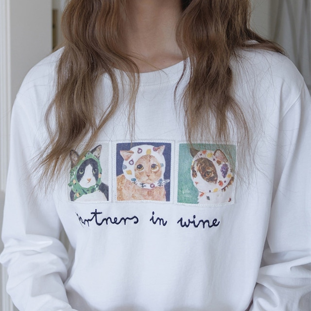 headscarf healing cat appliqué embroidery tee  e1840