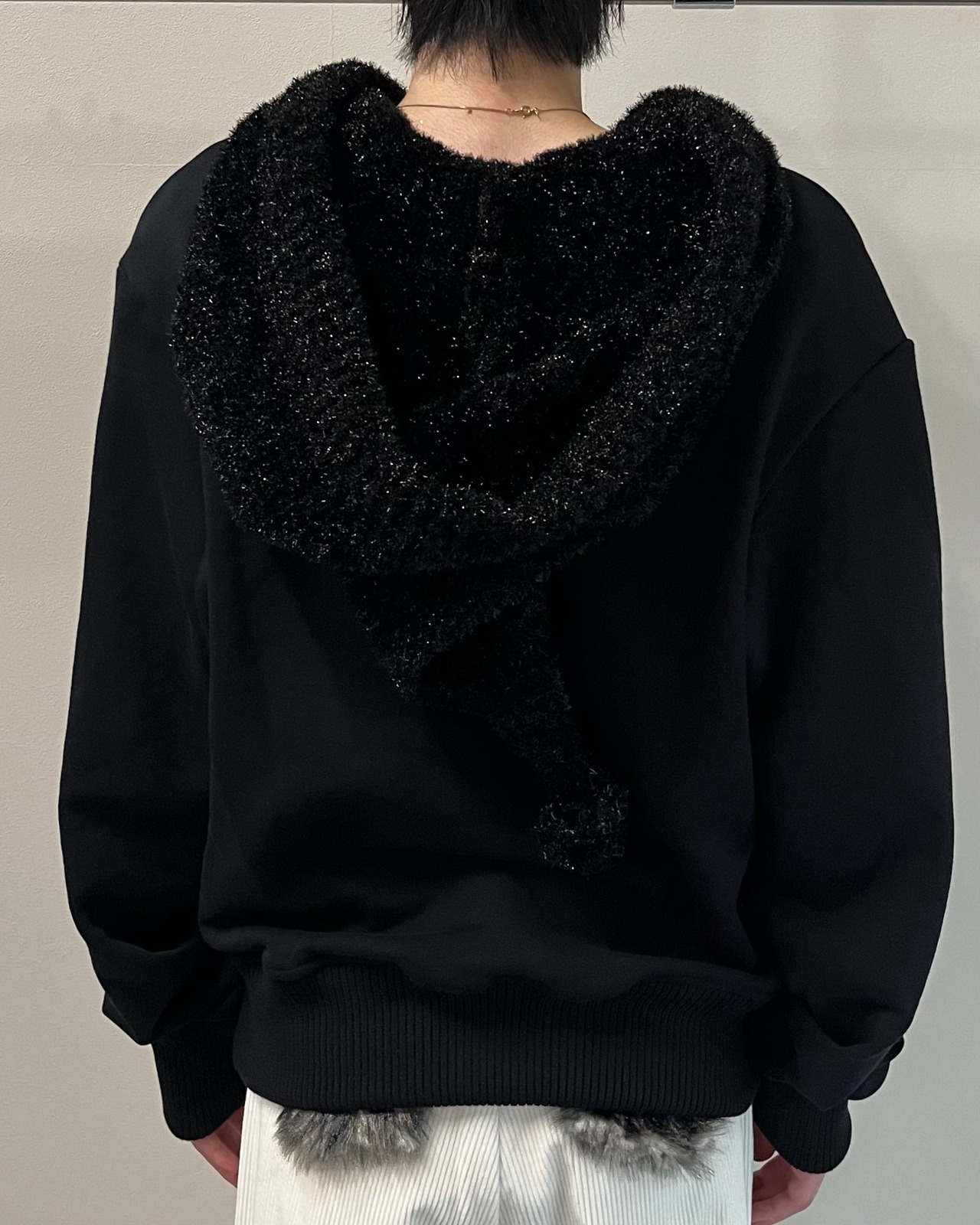【26/AW Oscar Ouyang】Black/Black knit sparkly sleeping hat hoodie