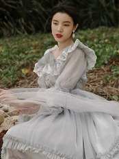 【0071】Tulle Lace Royal Style Short Sleeve Dress