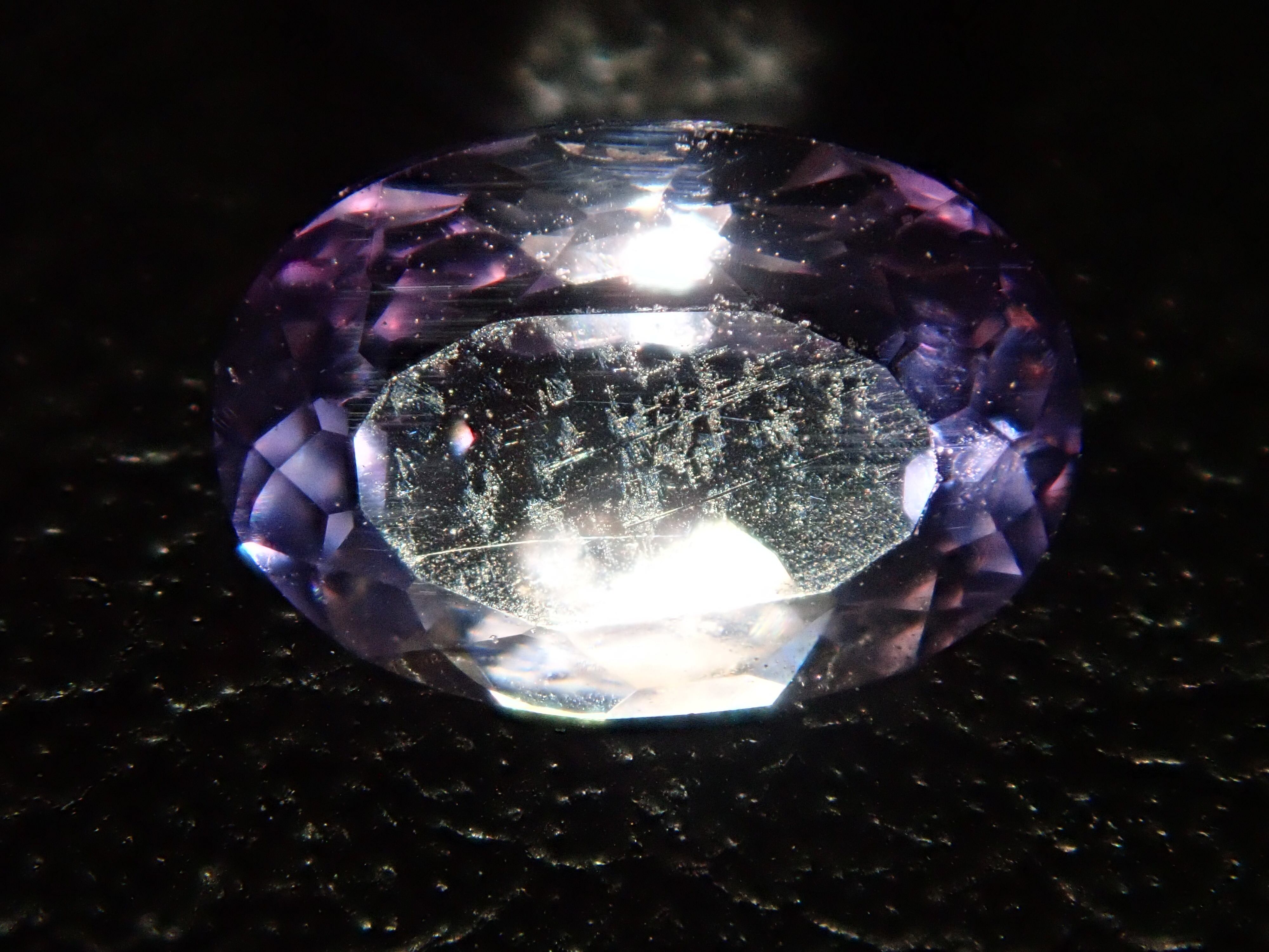 アフガニスタン産マリアライト(スキャポライト) 0.45ct | Gem Shop