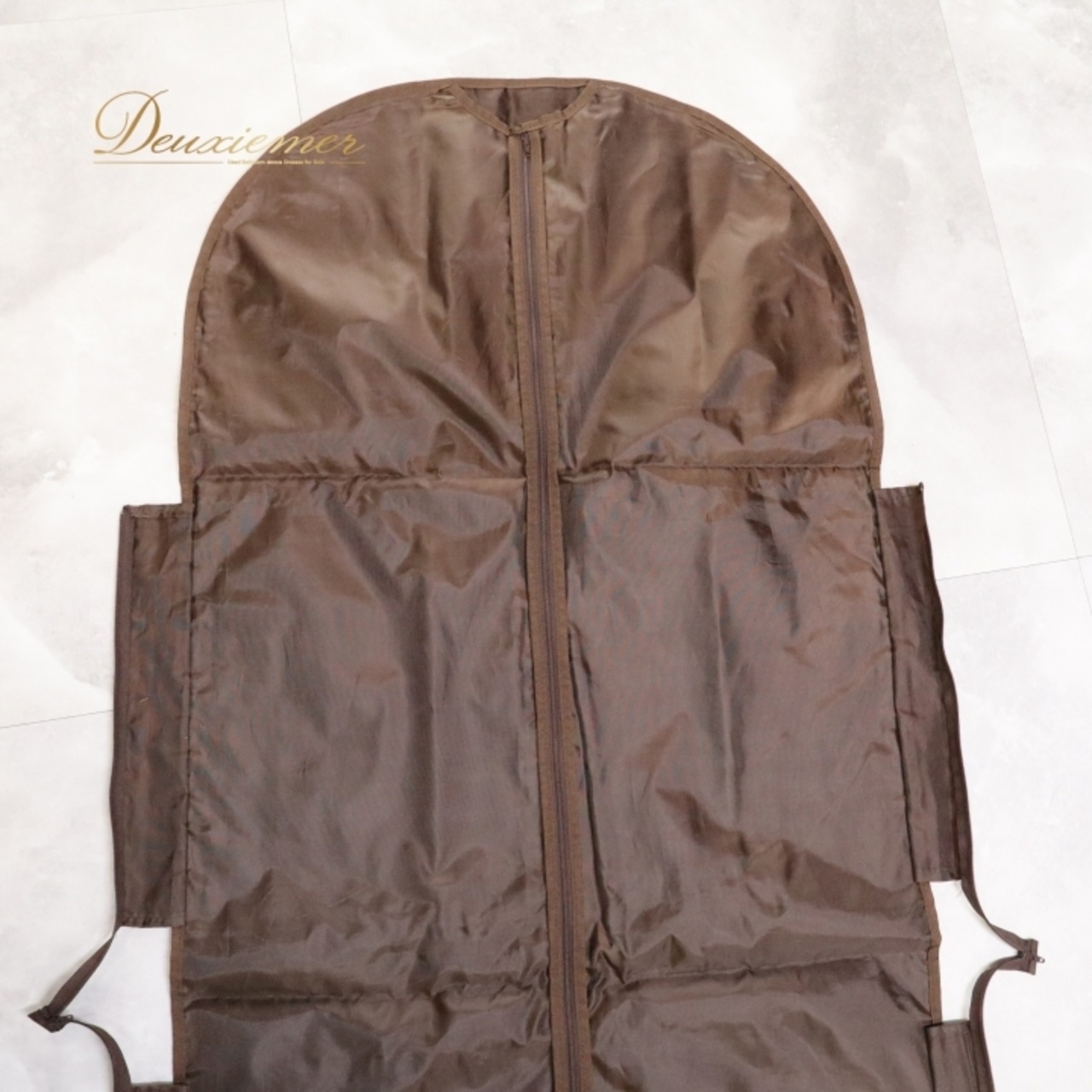 フラダンス 小物 ガーメントバック ブラウン系 マウナロア Maunaloa バッグ 茶 ハワイアンプリント 軽量 軽い ダンス小物 ファスナー 持ち運び 練習 レッスン イベント 発表会