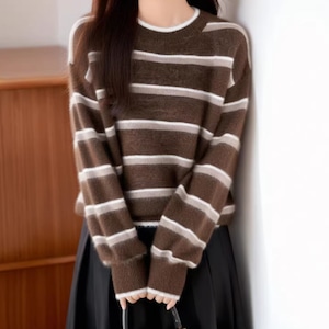 ボーダー柄ニットトップス ・10109 ボーダー柄ニットトップス ・10109