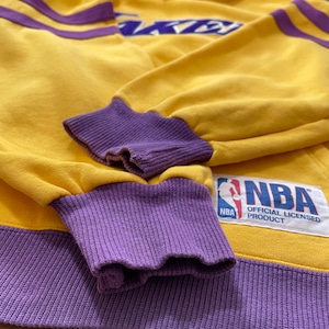 【NBA】90s 日本製 希少 レイカーズ Los Angeles Lakers 刺繍ロゴ スウェット パーカー 古着