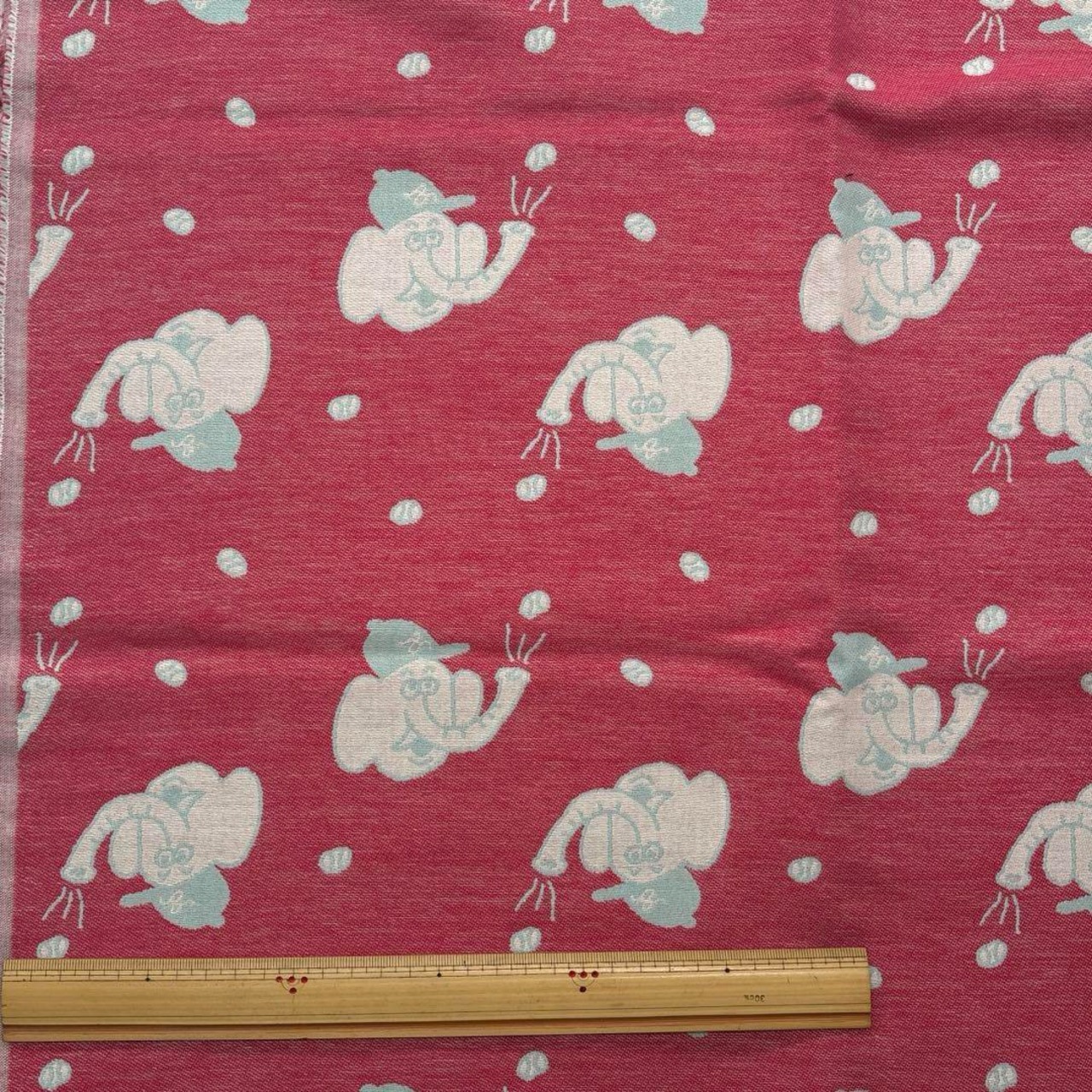 tja272◆オーダー販売50cm単位◆綿100%播州織りジャガード生地◆マレファブ