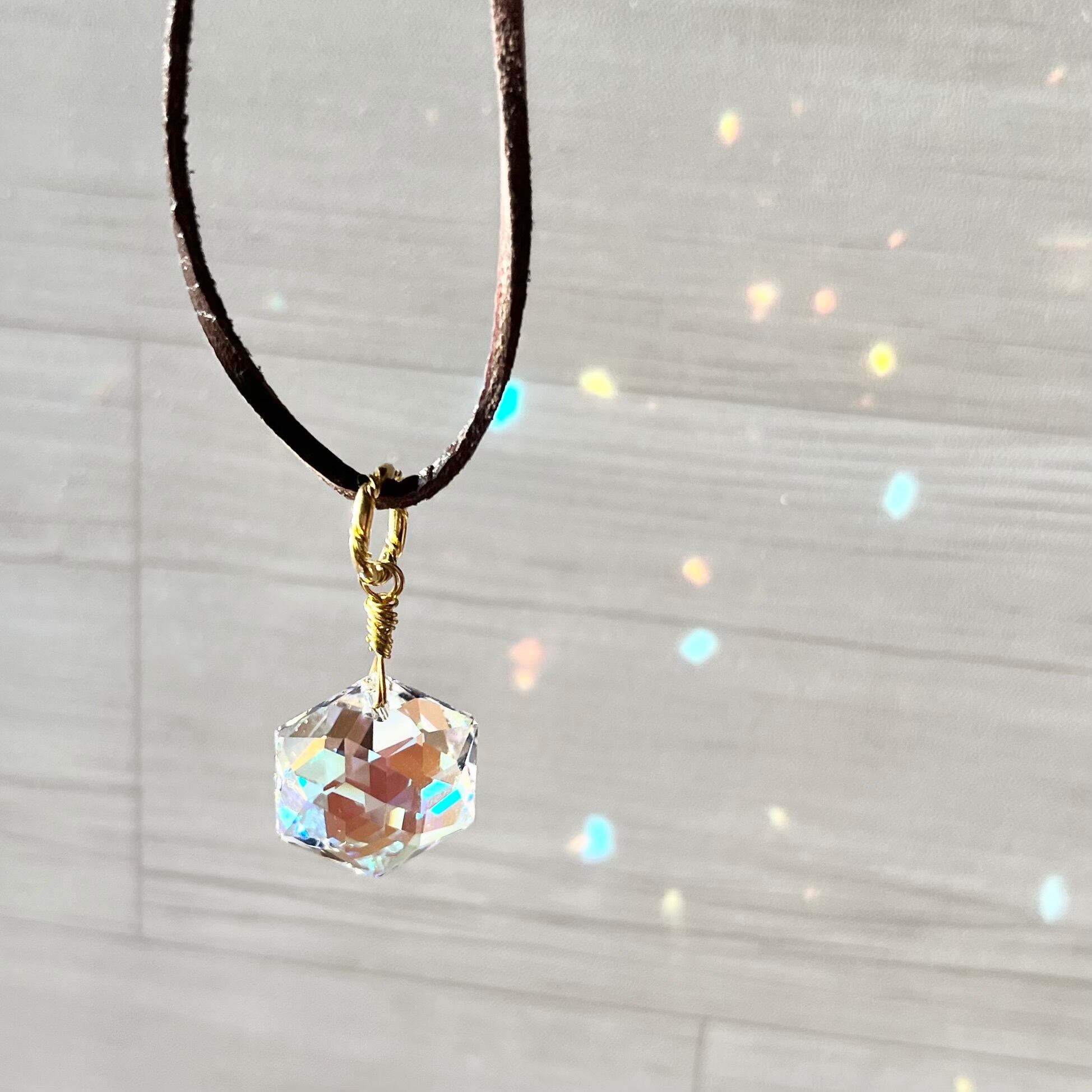 ご予約品ネックレスサンキャッチャー他 サンキャッチャーネックレス 結晶 | sorahug