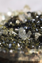 エピドート「森の神秘」Epidote|天然石 原石 鉱物 パワーストーン | EP-H-001