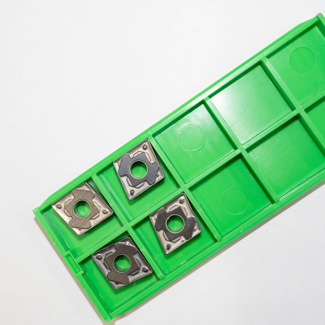 京セラ CNMG120408HS:TN60（開封品4個入）