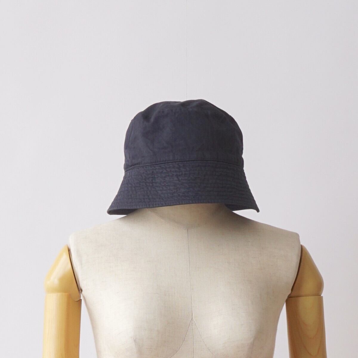 AURALEE/オーラリー・GARMENT-DYED FINX CHINO BUCKET HAT MADE BY