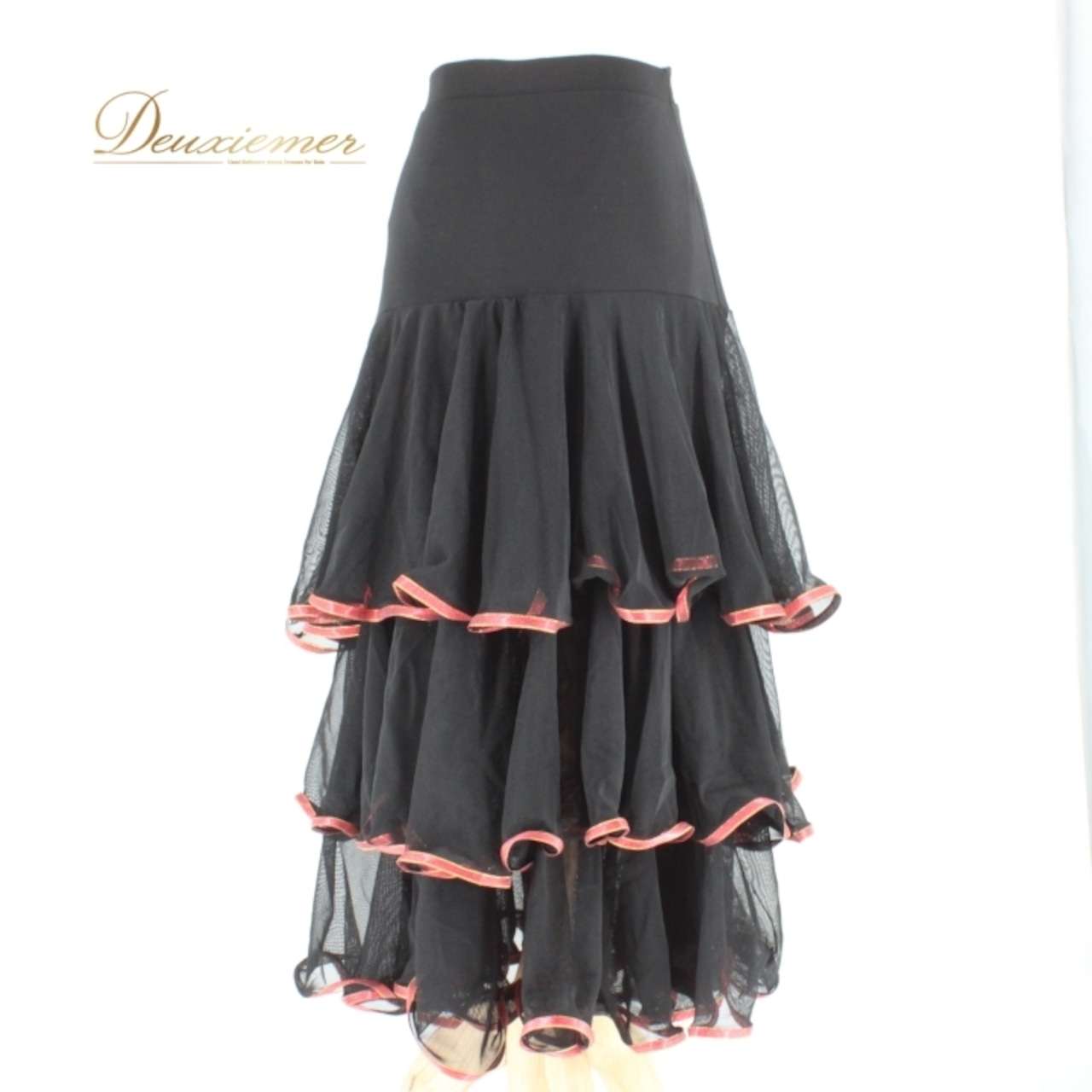 社交ダンス 衣装 スタンダード スカート レッスンウェア レディース 赤 ICHIOKU イチオク 黒 レッド系 ブラック系 レース 無地 シンプル スカート丈約78cm ウエスト約31cm~ 伸縮性 ポリエステル おしゃれ ダンスウェア フリル ドレス 可愛い 軽やか コスチューム パーティー メンズ レディース