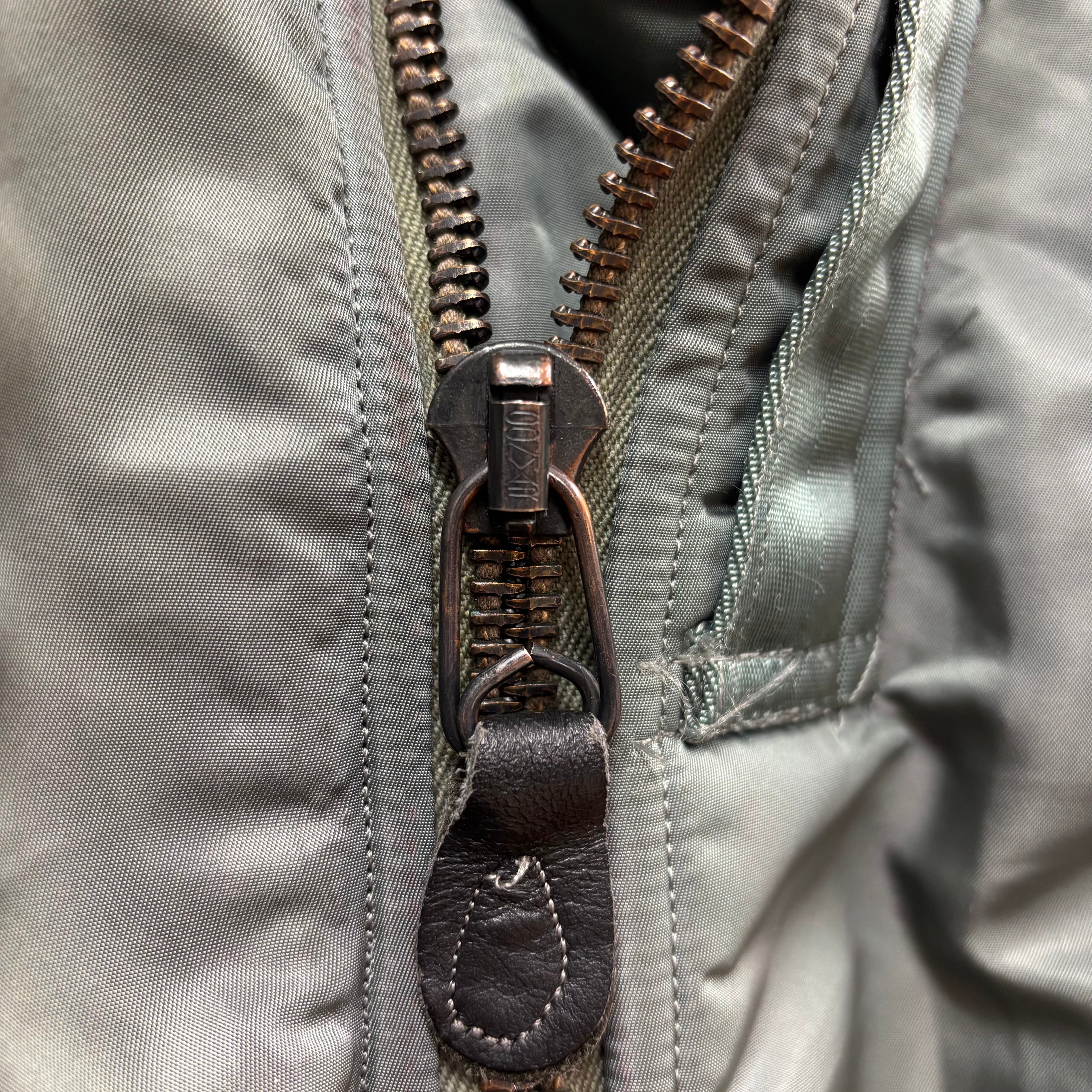 モ*ズ様 50s 米軍実物MA-1 USAF 1958年 8279B Faded 1950s MA-1 MIL-J-8279B | BOW & ARROW WEB STORE
