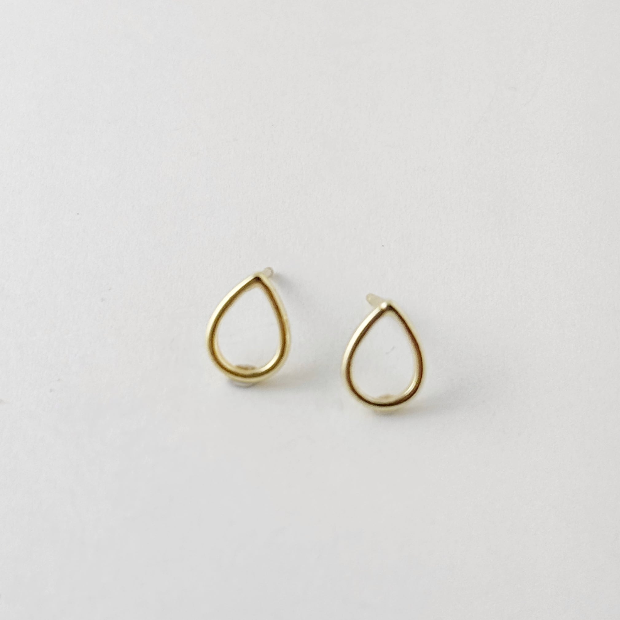Gold Coating スカシ ドロップ スタッドピアス