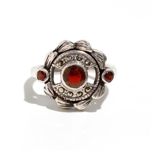 Garnet × Marcasite Silver Ring #9.5 (used)