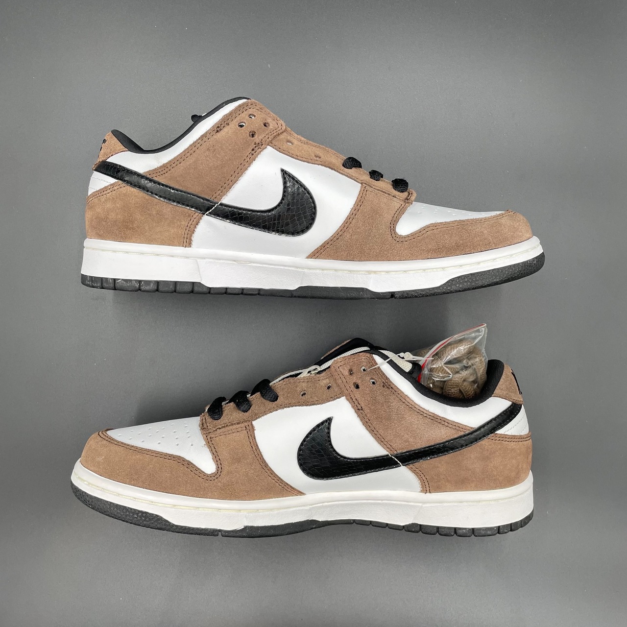 SB DUNK LOW TRAIL END 304292-102