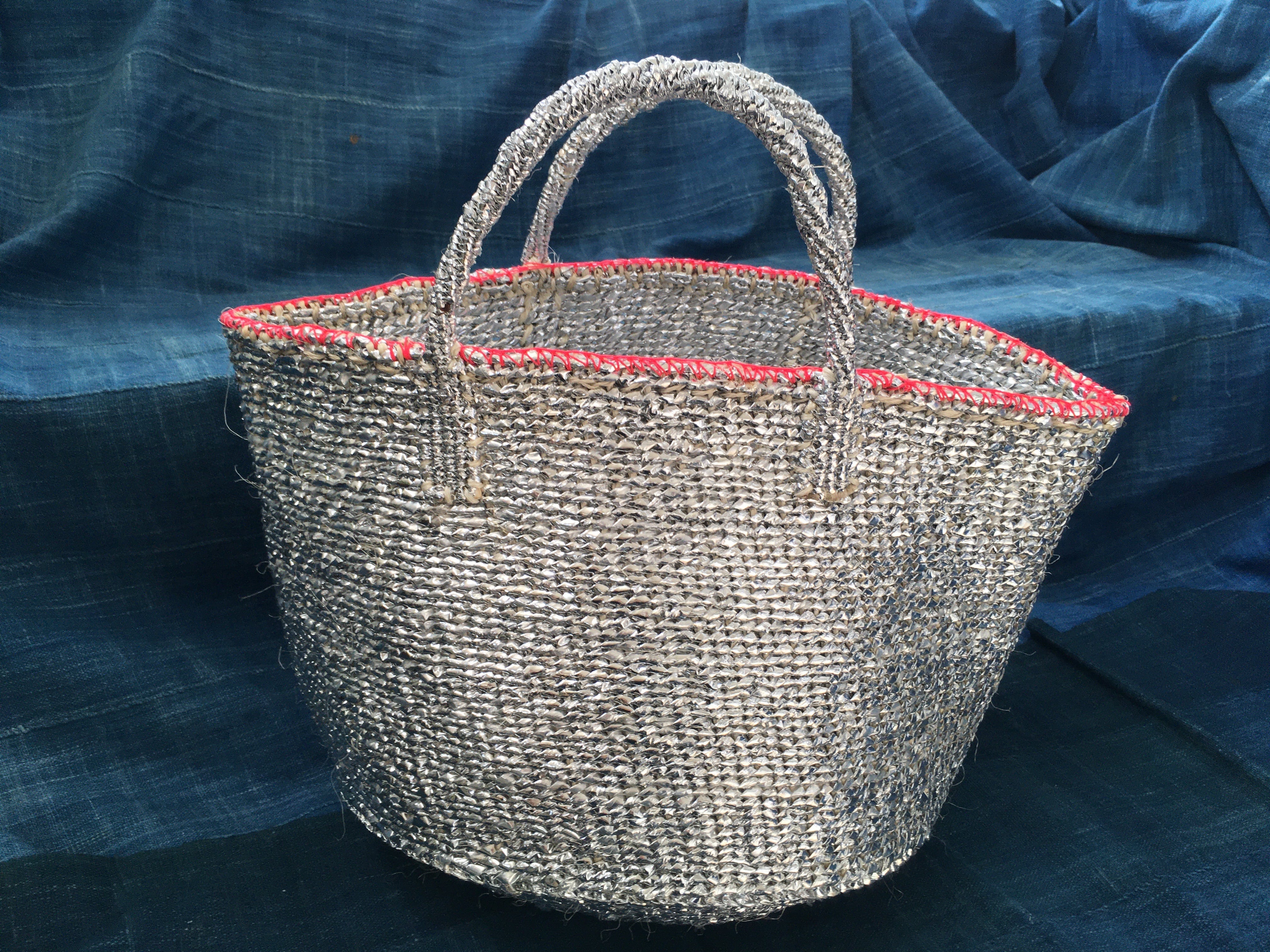 1377233981e71e5bbb3900324cb6fe